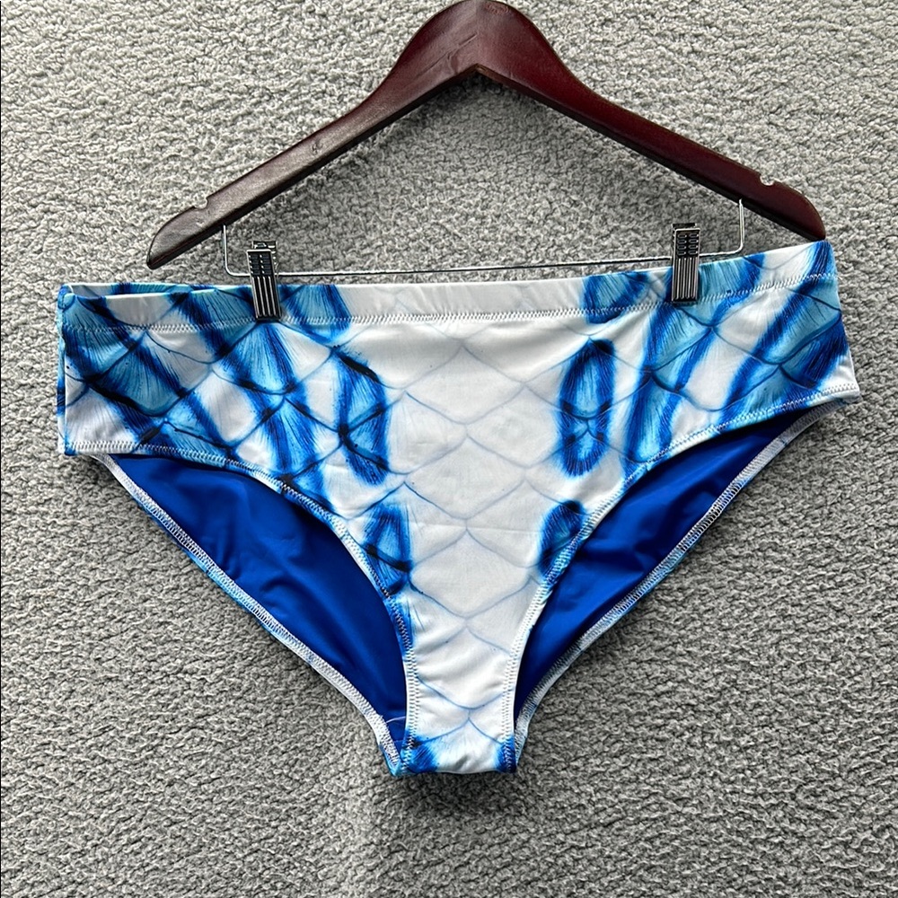 NWT FINFOLK Glaucous Atlanticus Bikini Bottoms